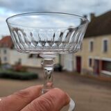 Set of 7 champagne glasses in crystal XIXth