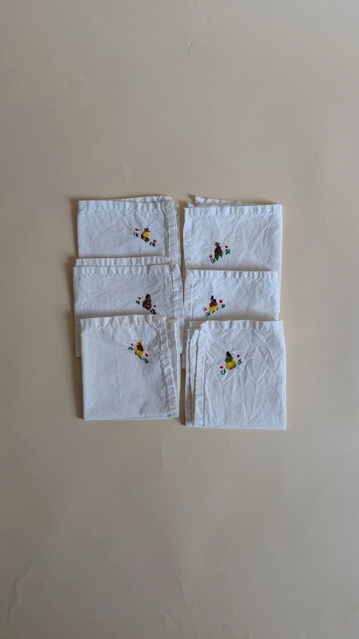 Ensemble de 6 serviettes brodées