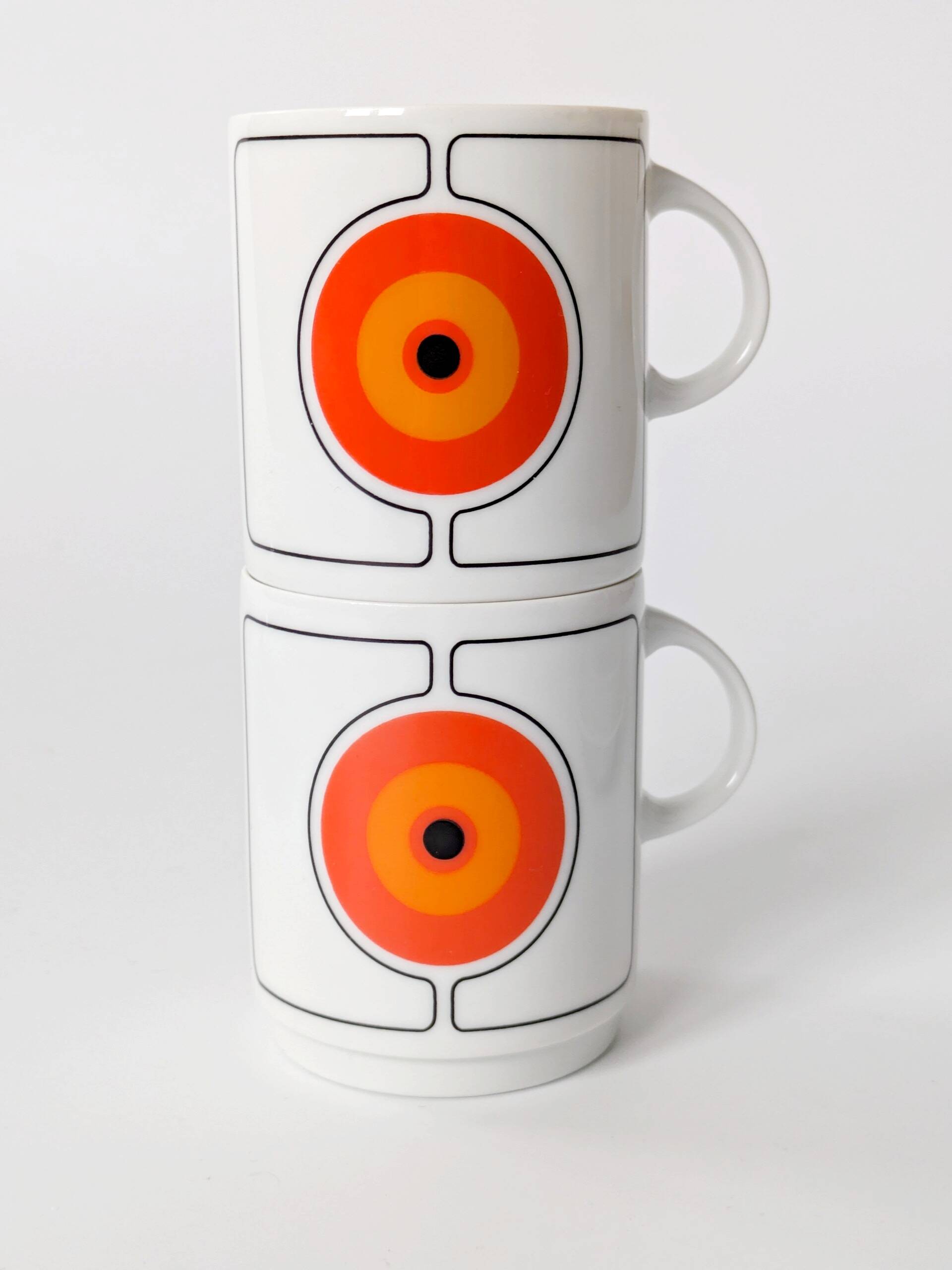 Set of 6 porcelain pieces by Thomas Rosenthal, Eclipse series, 1970s.