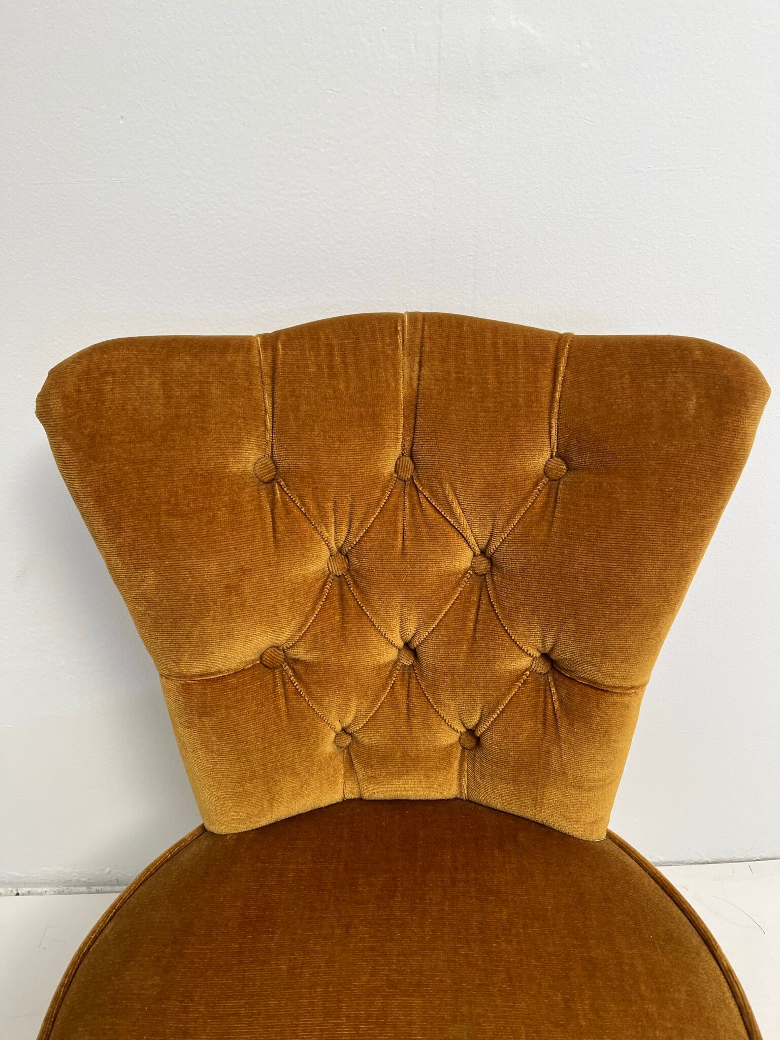Vintage toad armchair with fringe 50s