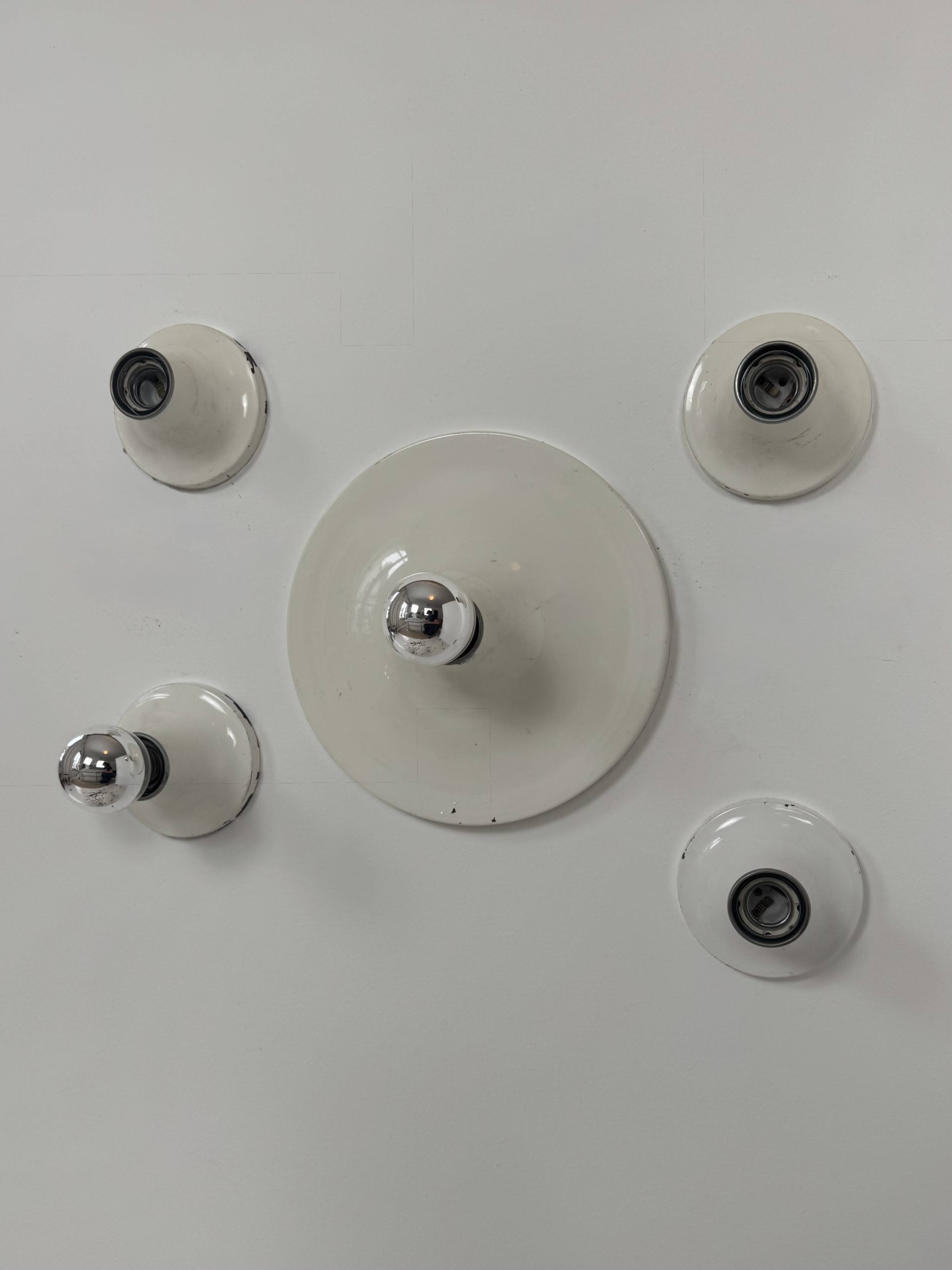 Set of 5 vintage wall lights, white lacquered metal, Germany, 1970.