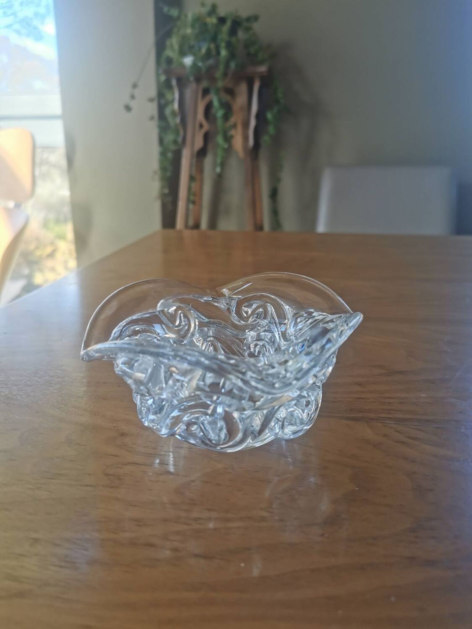 Baccarat crystal pocket emptier