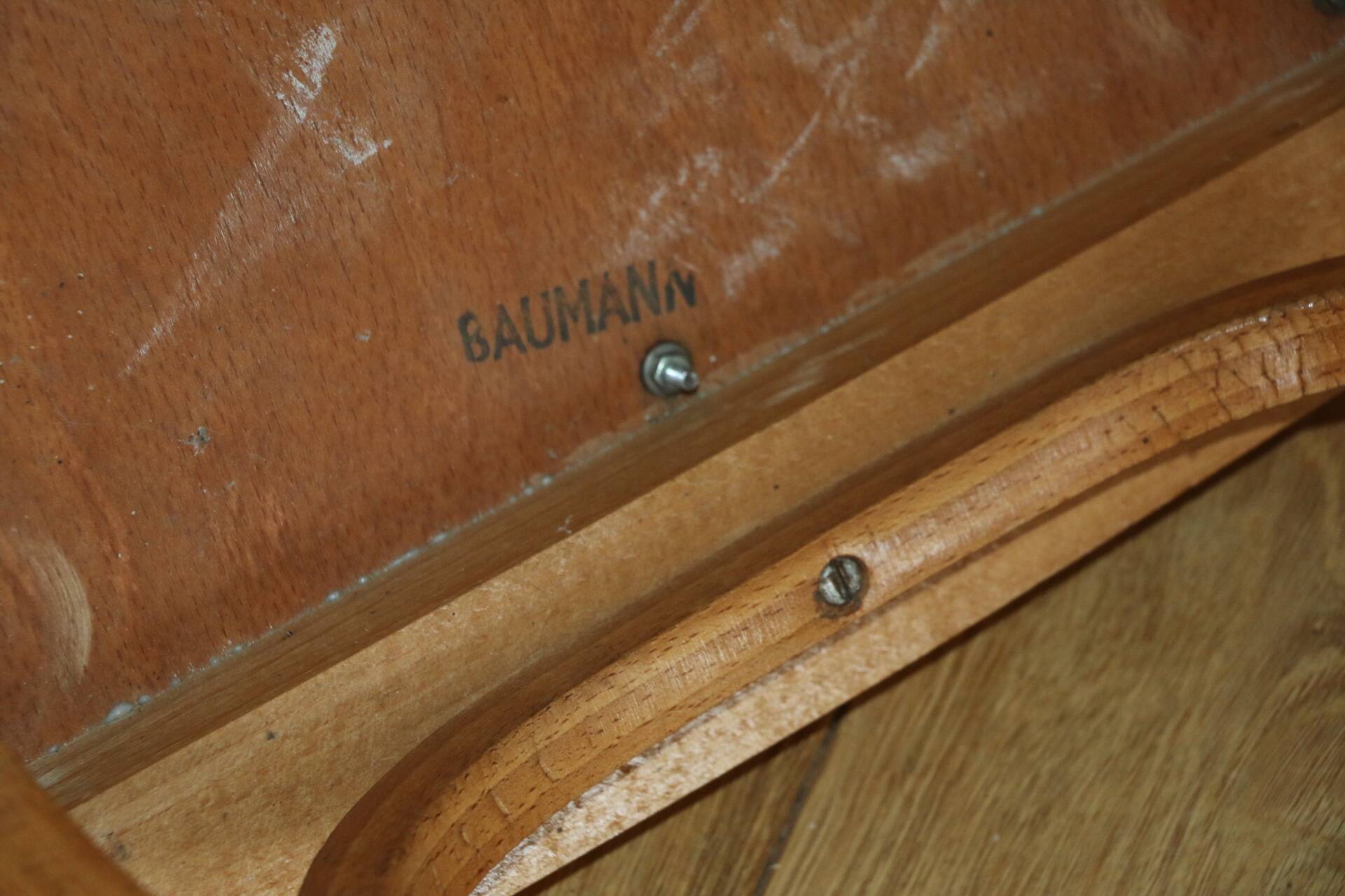 4 BAUMANN N°12 chairs in black skai and light beech