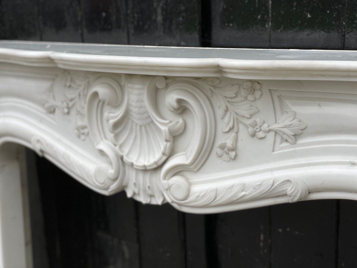 Louis XV style fireplace in Carrara marble circa 1980