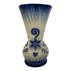 Vase P.fouillen quimper