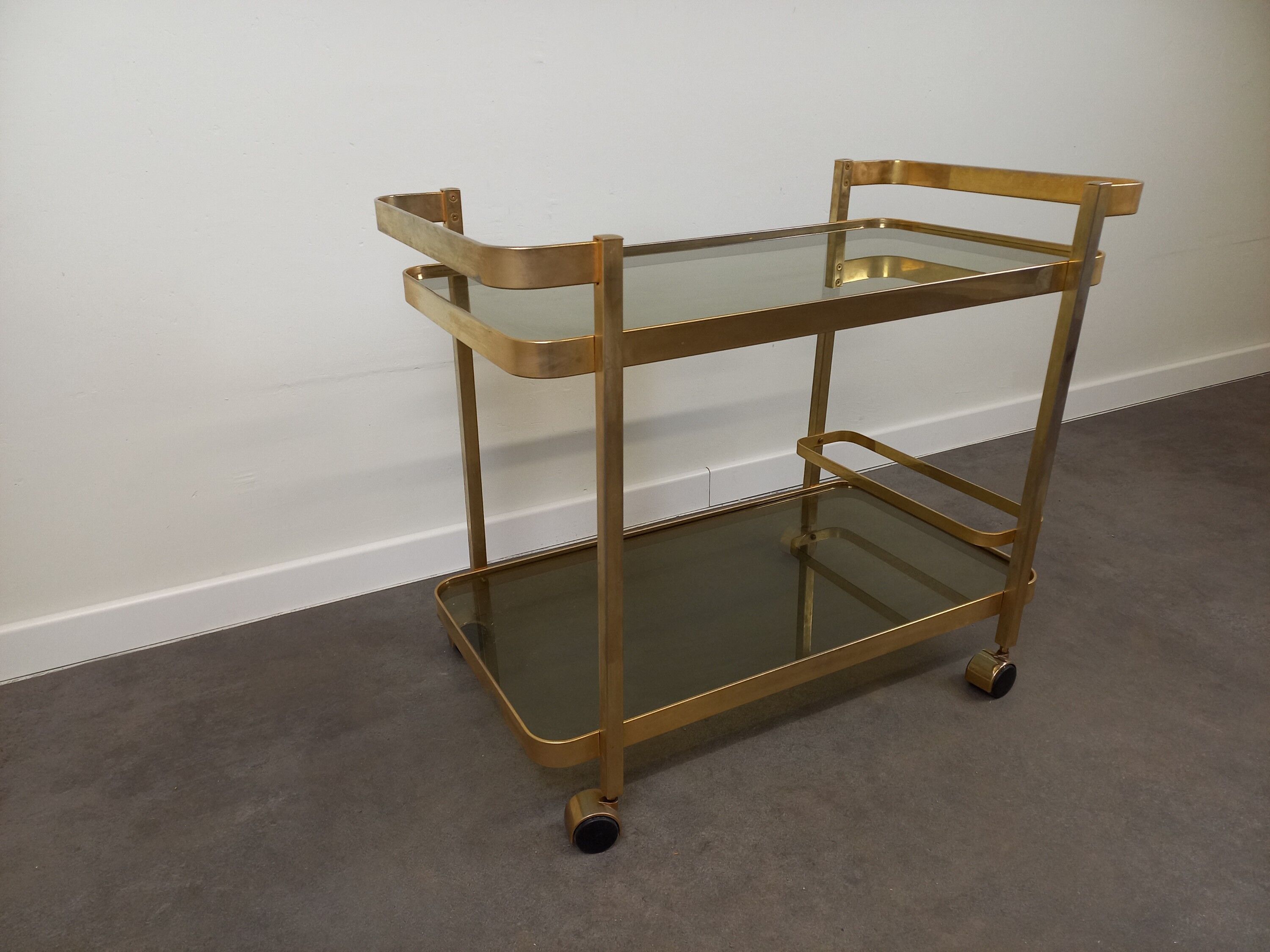 Dessert, bar on wheels 80s