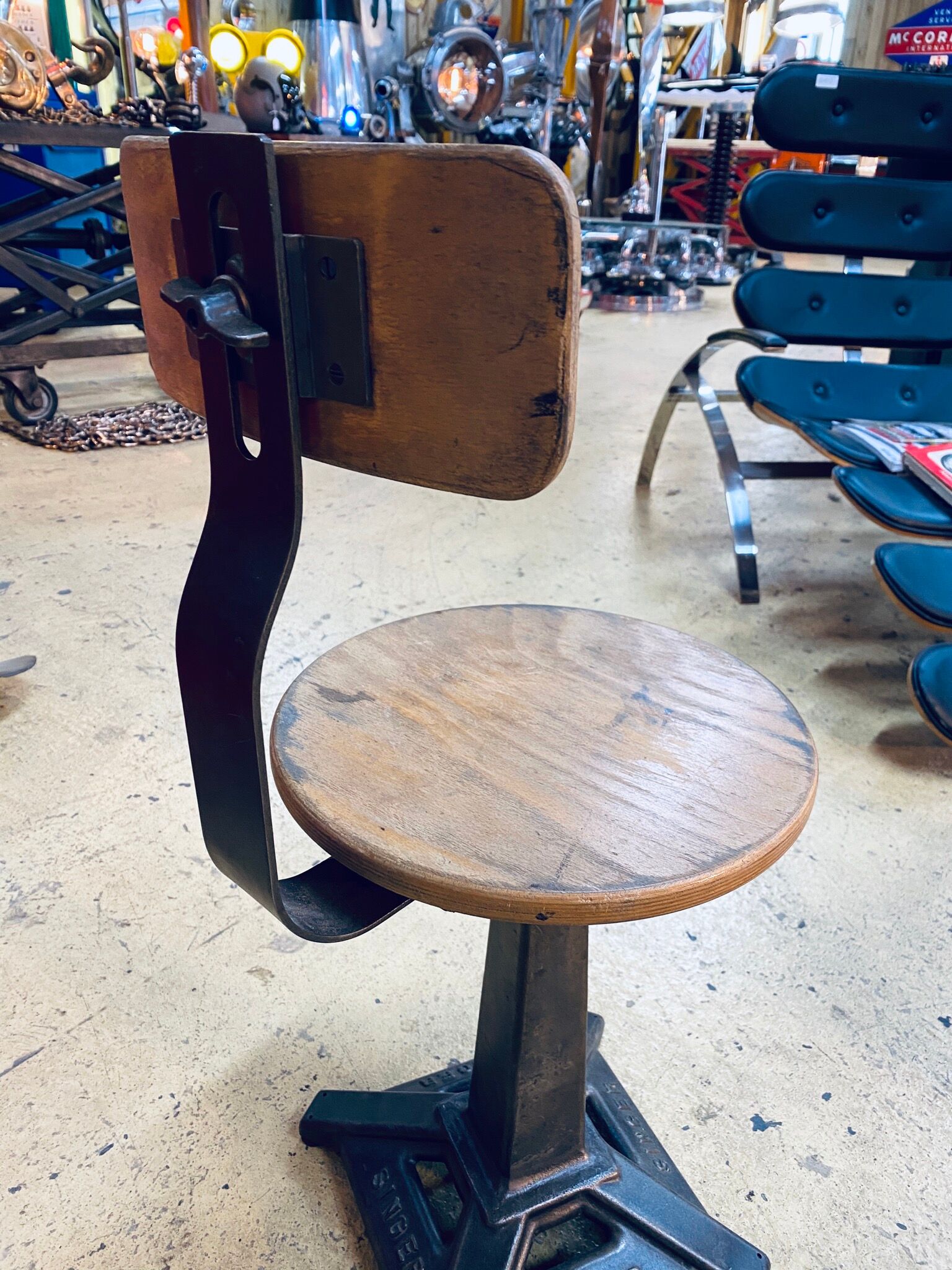 Singer chair