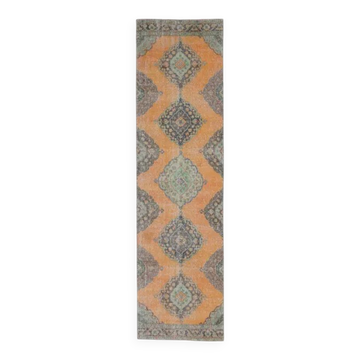 1960s Turkish Hand-Knotted Oriental Runner Rug 100x385