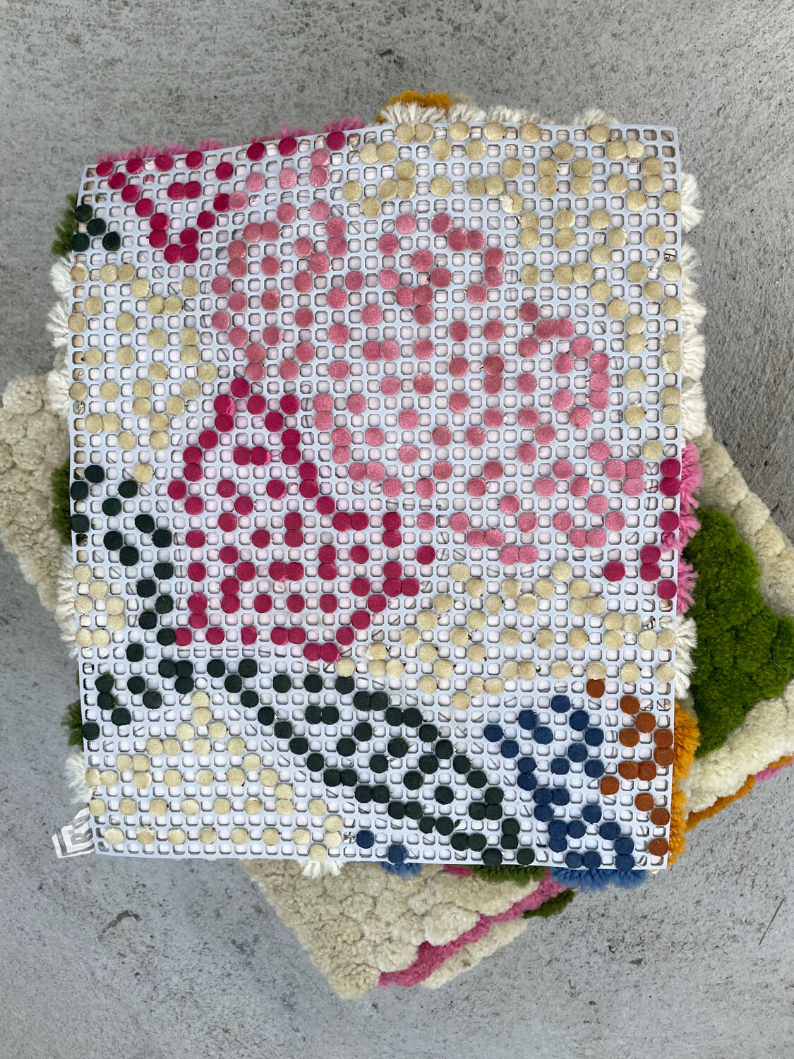 80s floral rug handmade tapitouf in pieces