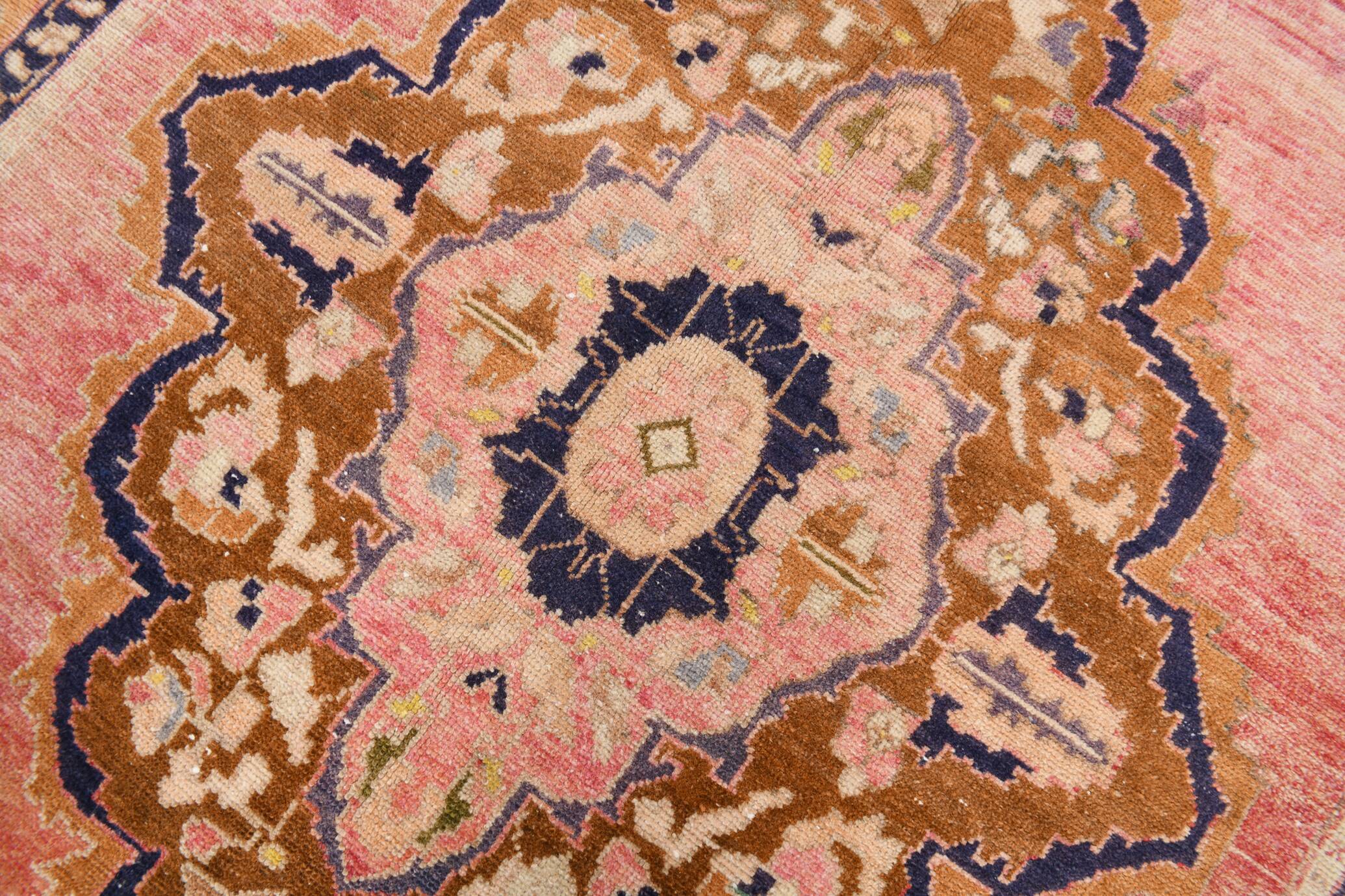 5x9 Pink & Navy Blue Soft Pastel Persian Rug, 152x272Cm SK 20089