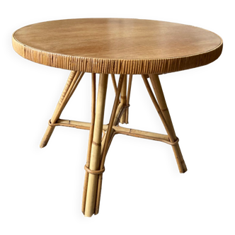 Table basse ronde en rotin plateau
