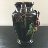 XL vase with floral decoration, slip