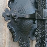 Pair of black wrought iron sconces - neo-Gothic style - from the 1950s