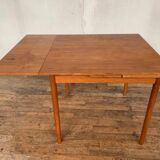 Square table in teak 85 x 85 cm