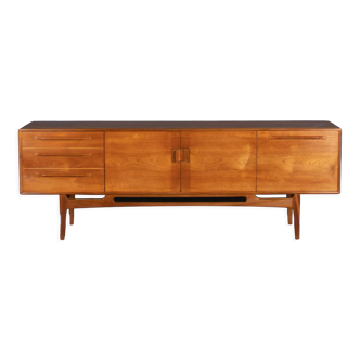 Enfilade en teck 1960s par Beithcraft