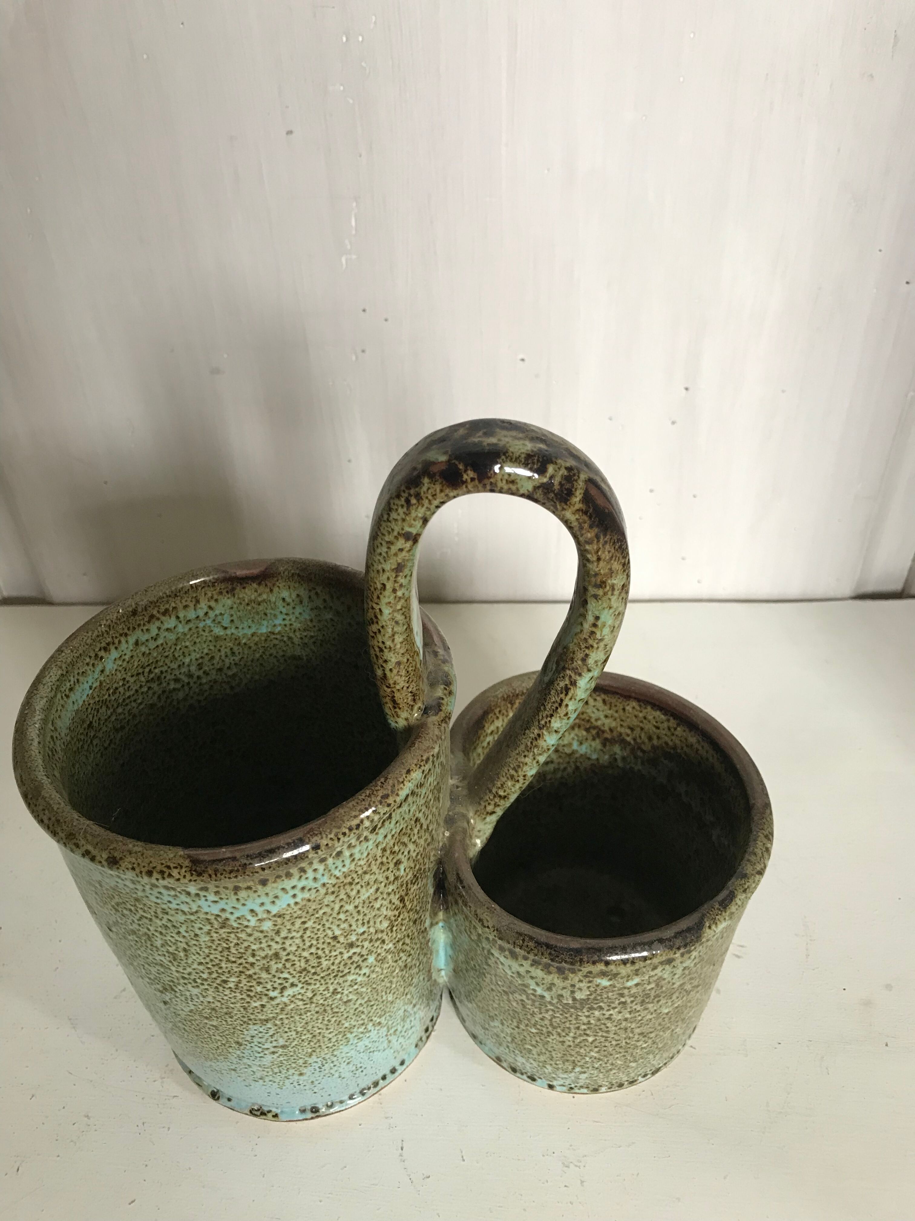 Ceramic pot
