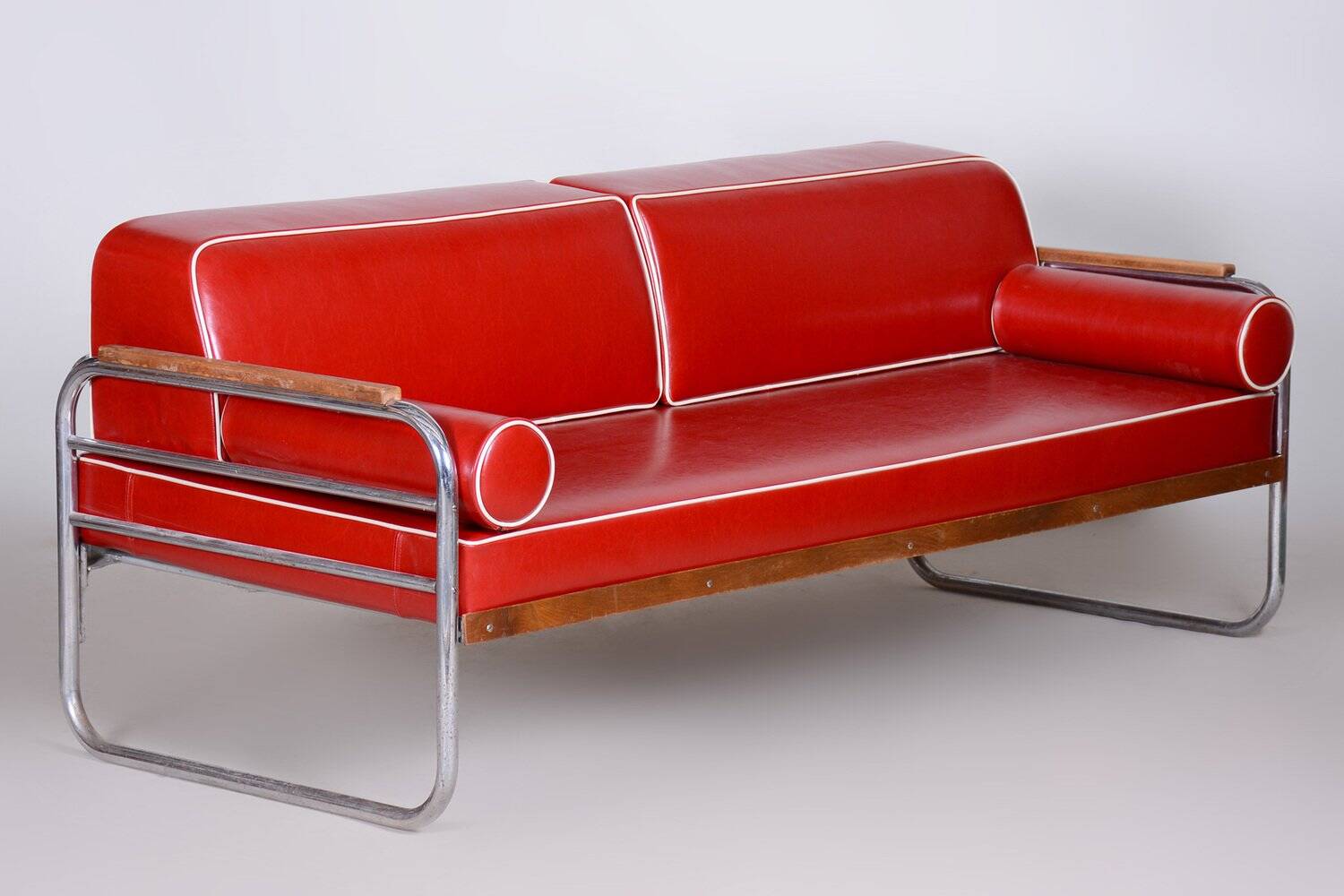Bauhaus Sofa in Beech & Leather attributed to Thonet, 1930s