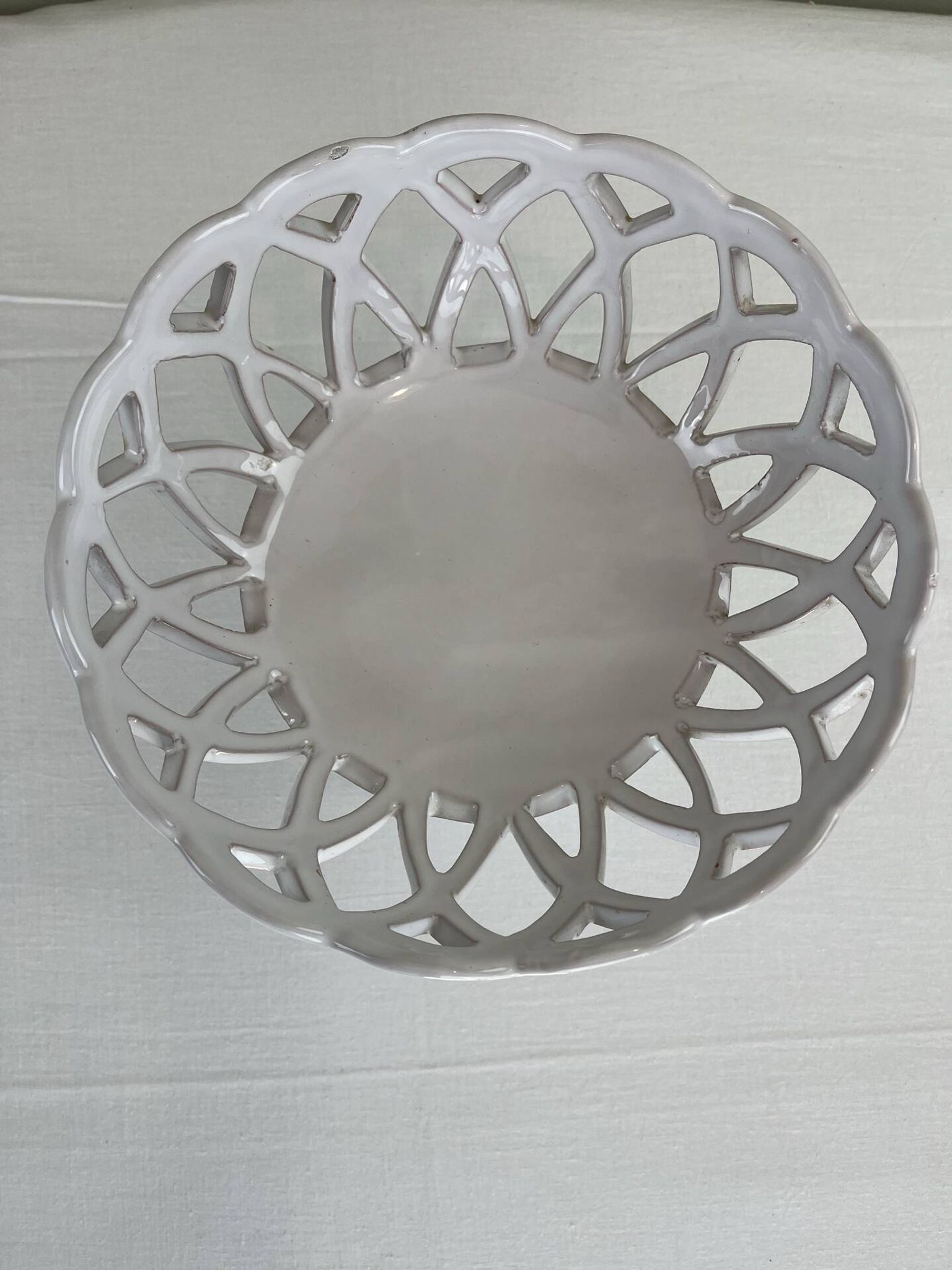 Openwork fruit bowl signed Lallier from Moustier