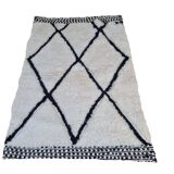 Handmade wool Berber rug 150 x 100 cm