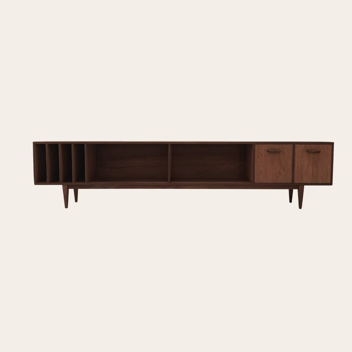 Silund low sideboard