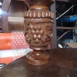 Vase bois sculpté