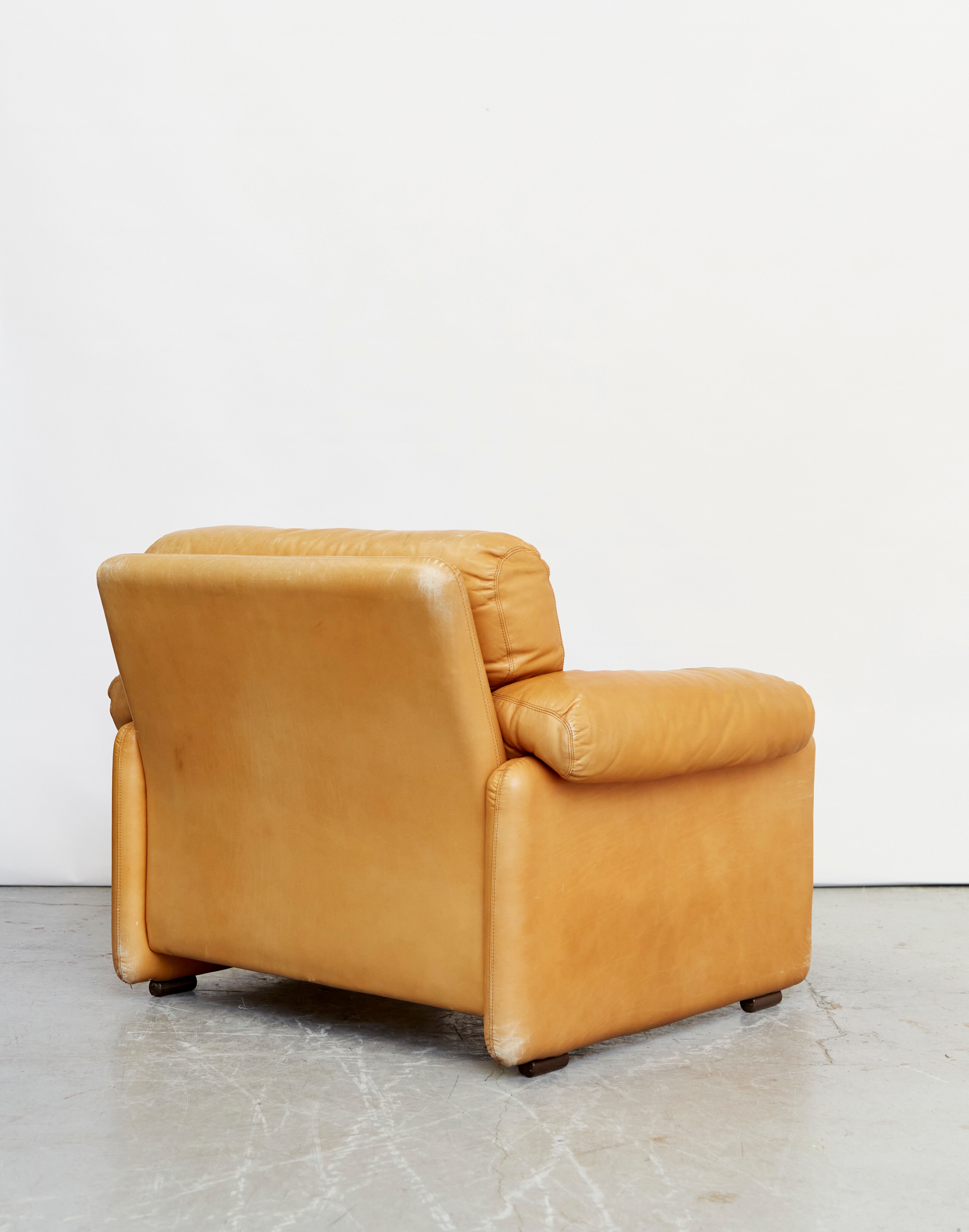 Couple Coronado Lounge Chair by Tobia & Afra Scarpa for B & B Italy