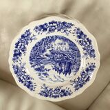 Twelve vintage flat plates Sarreguemines Model Castle