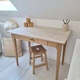 Antique wooden desk – farmhouse table - chic country spirit