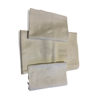 Lot de 4 serviettes monogrammes