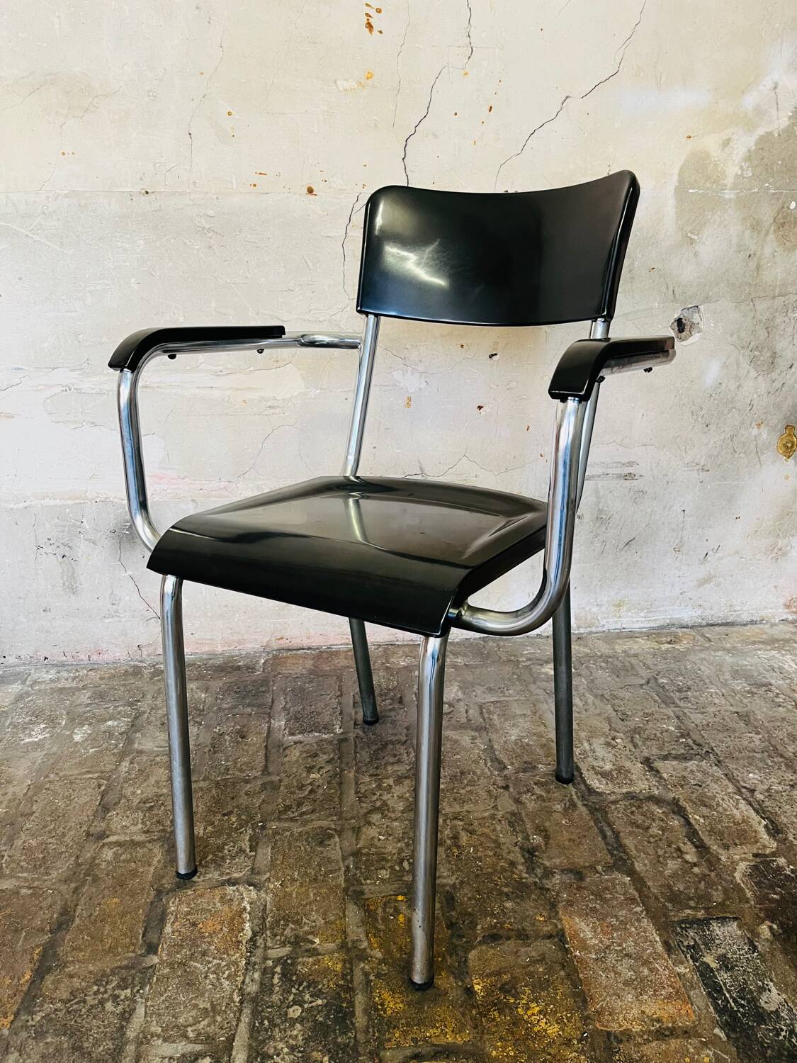 Bakelite tubular armchair Bauhaus modernist René Herbst 1930 1940