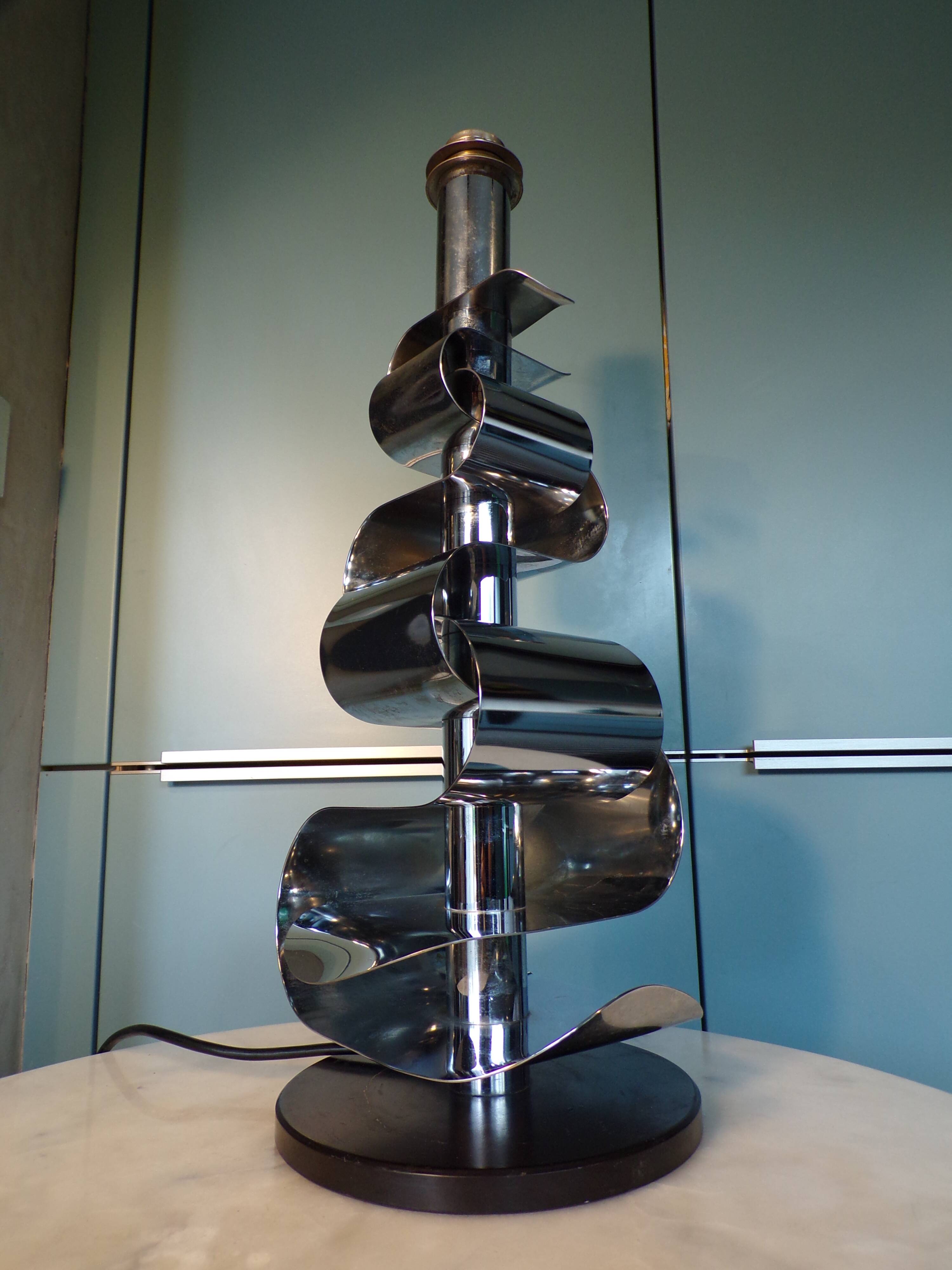Lamp 1970 metal chrome lamp
