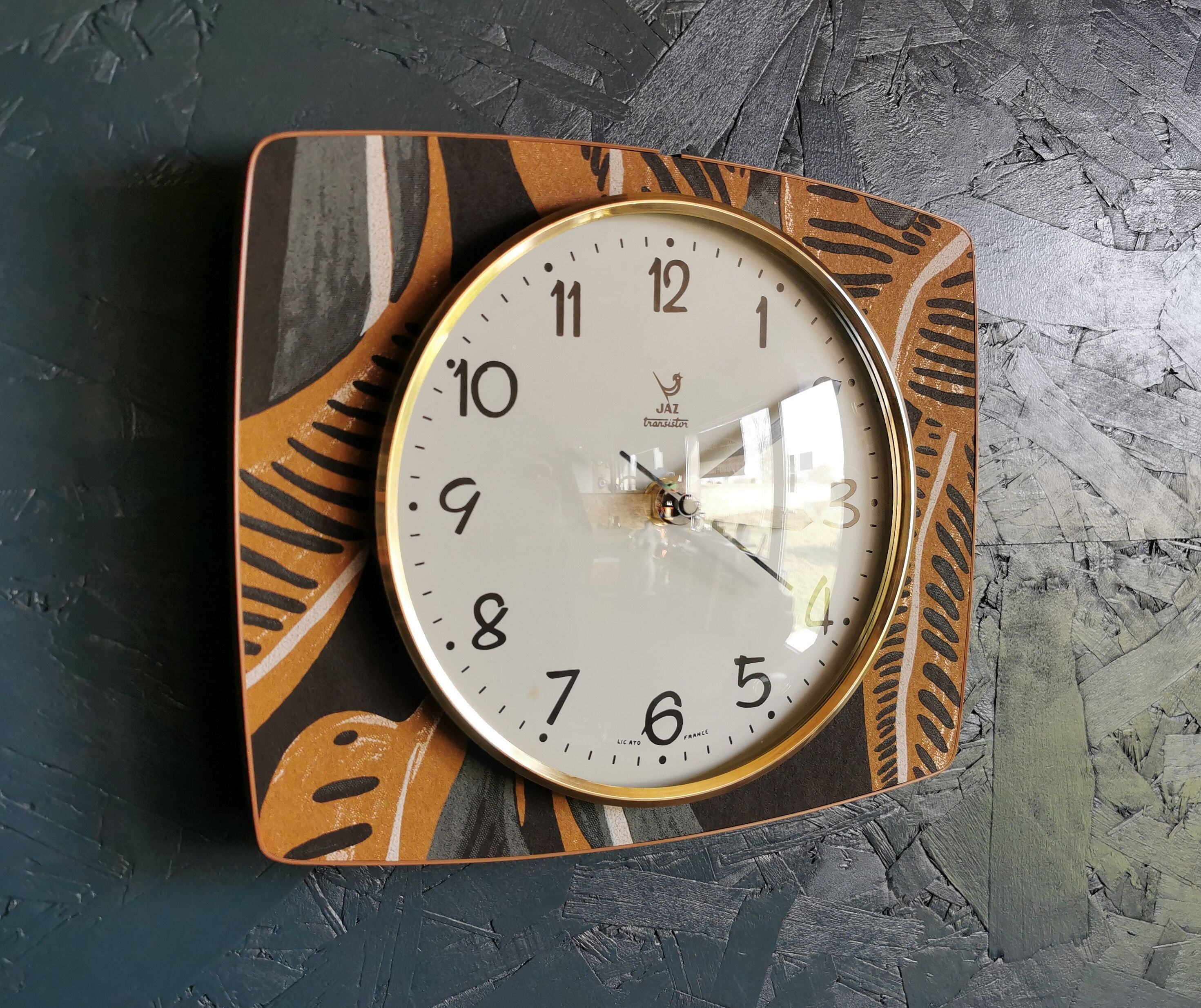 Clock silent rectangular vintage wall pendulum "Black ochre Jaz"