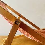 Chilienne en bois vintage pour poupée