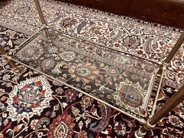 Table d'appoint Eichholtz Regency en étain et verre