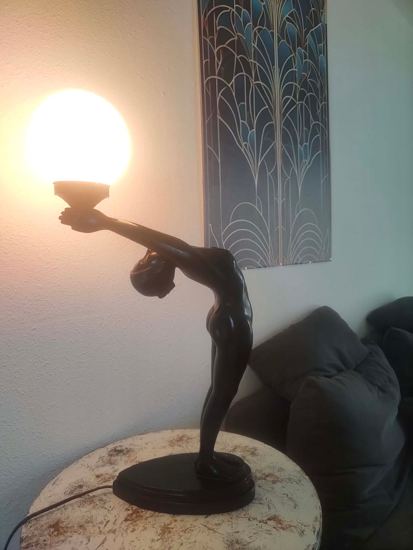 Art Deco woman lamp 72 cm in height