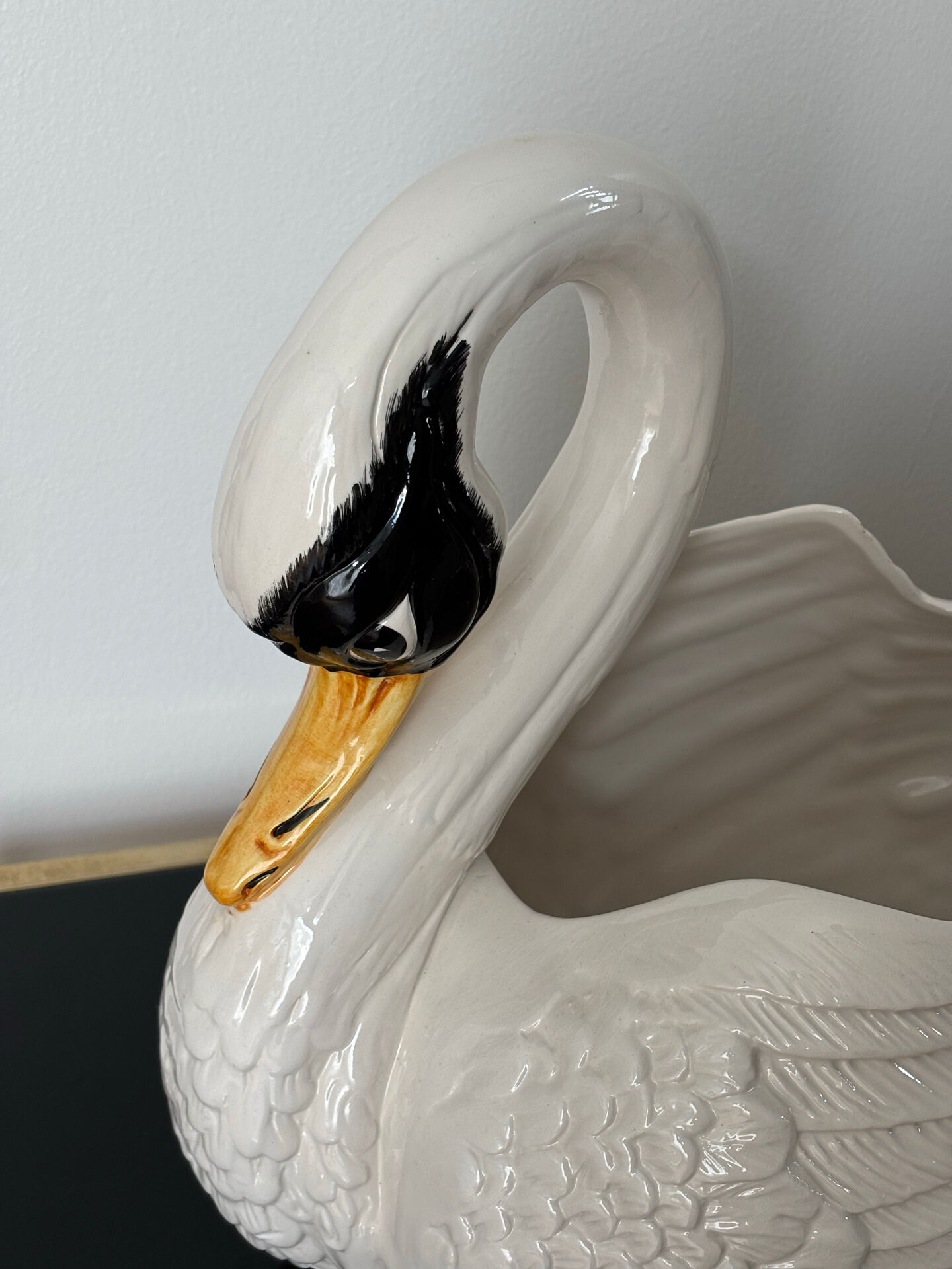 Ceramic swan planter