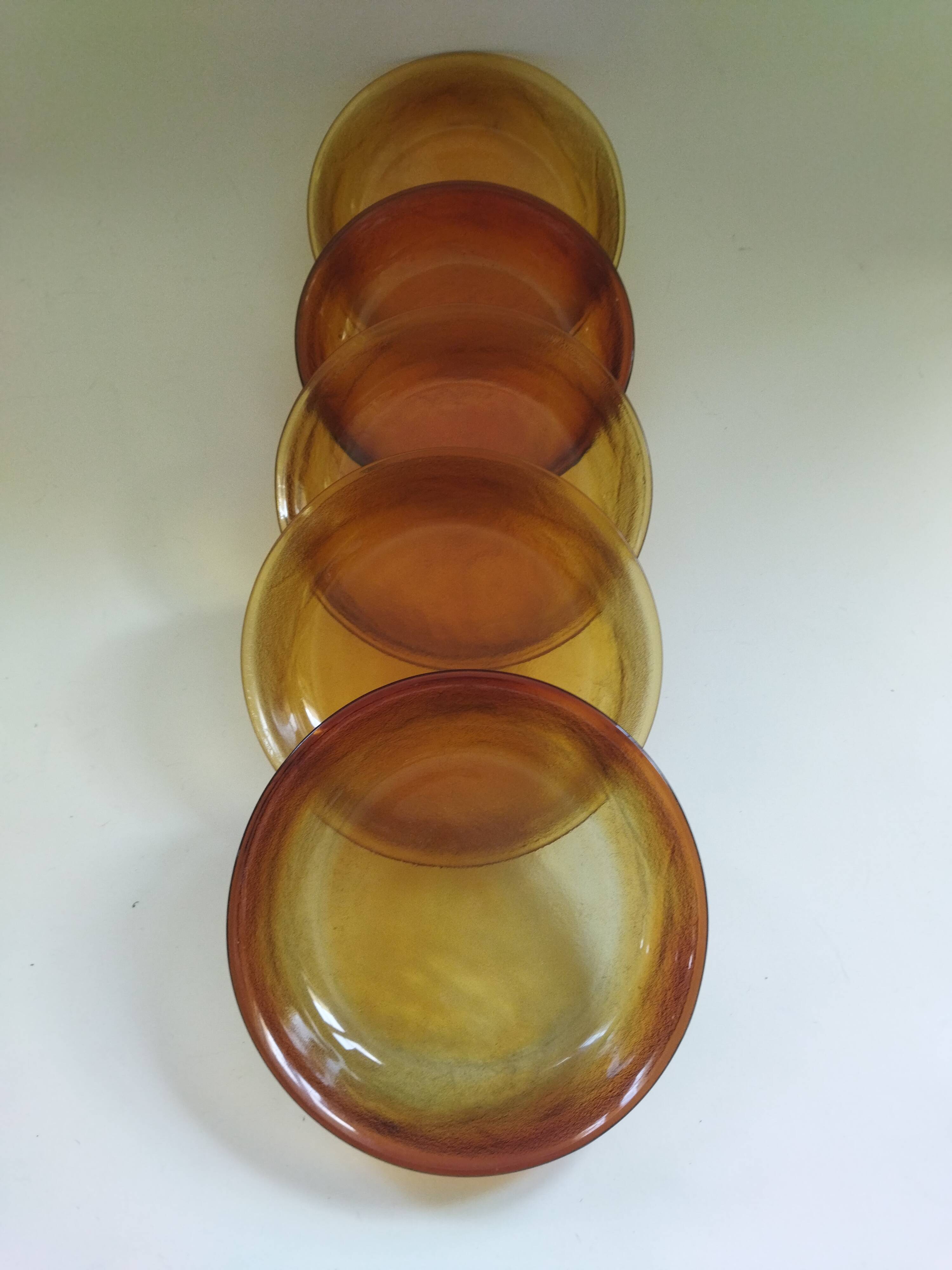 Arcoroc Sierra amber skullcap plates