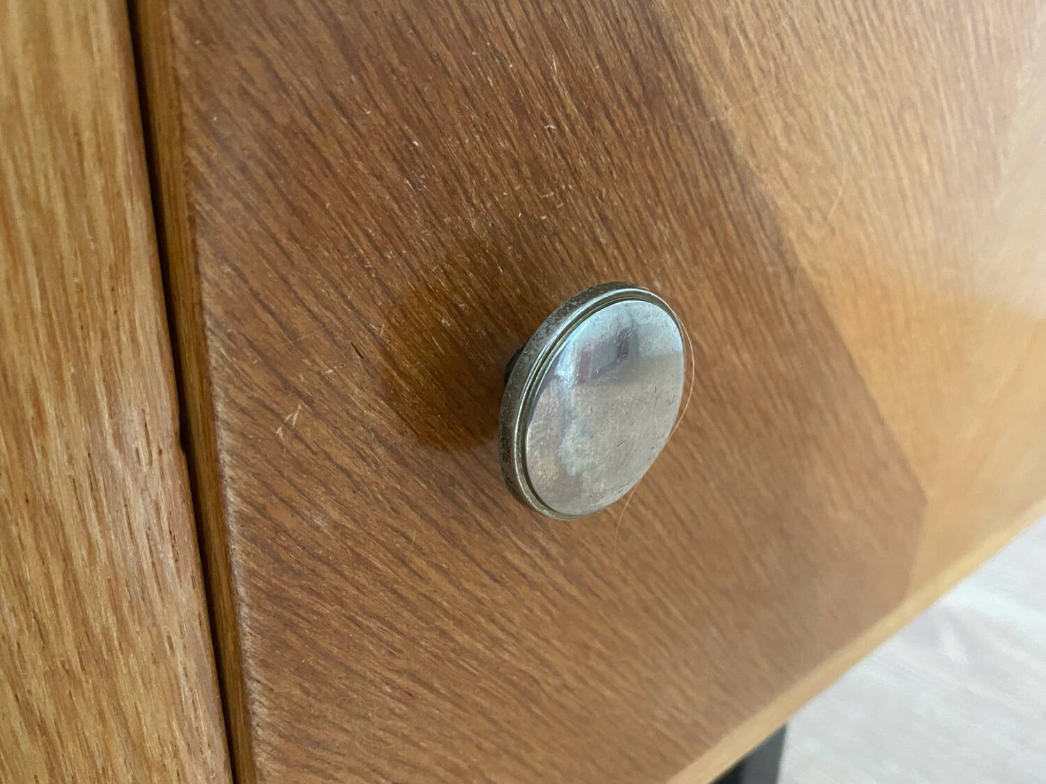 Vintage sideboard (shallow)