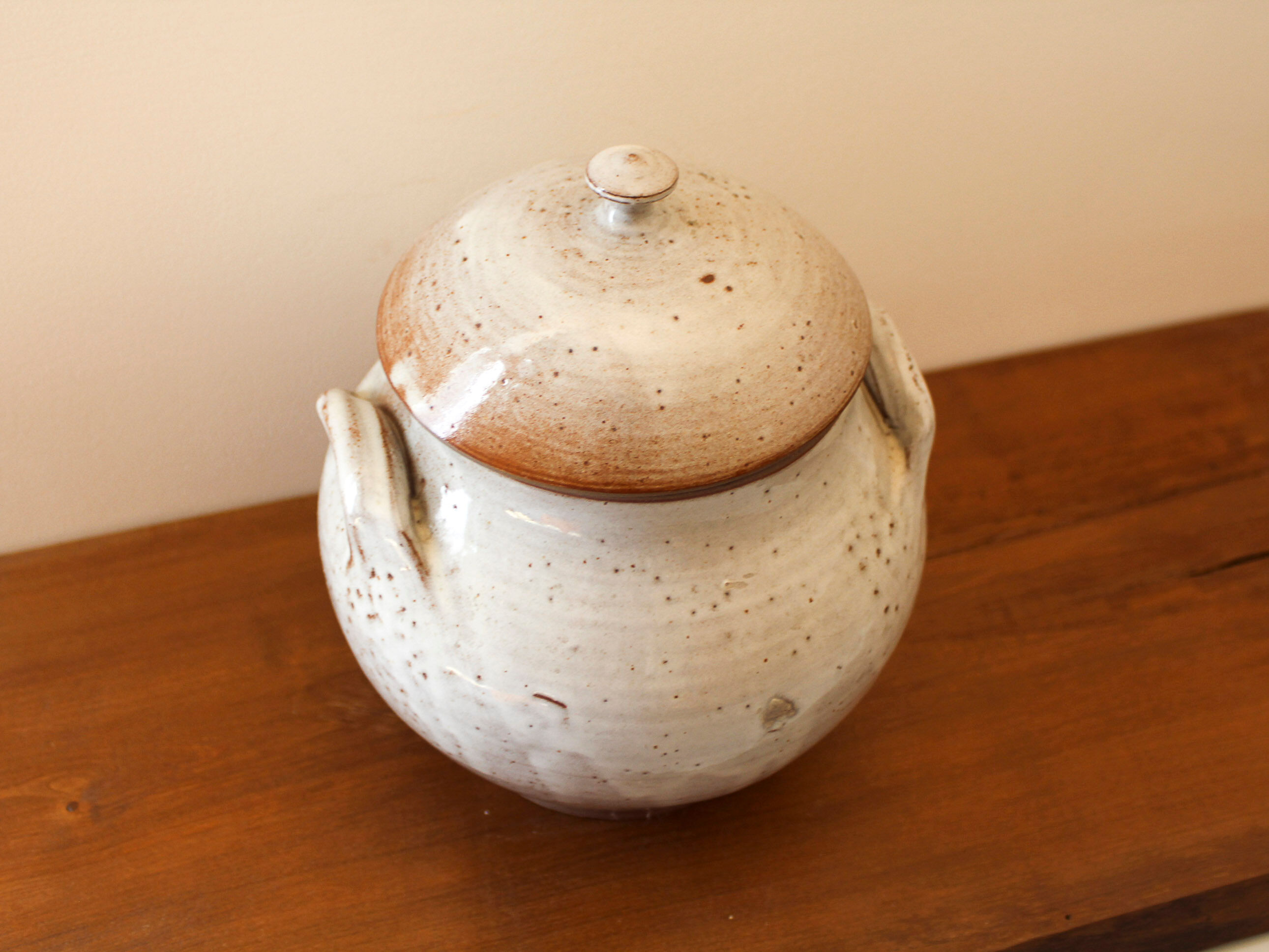 Roger Jacques sandstone pot