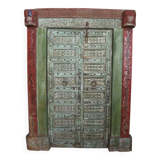 Porte indienne ancienne en vieux teck pièce et patine d'origine