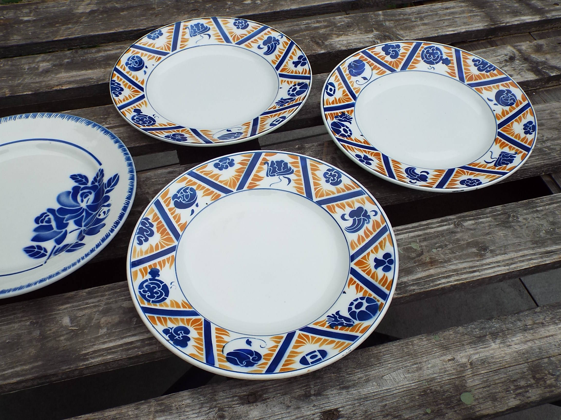 3 flat plates Moulin des Loups Canada