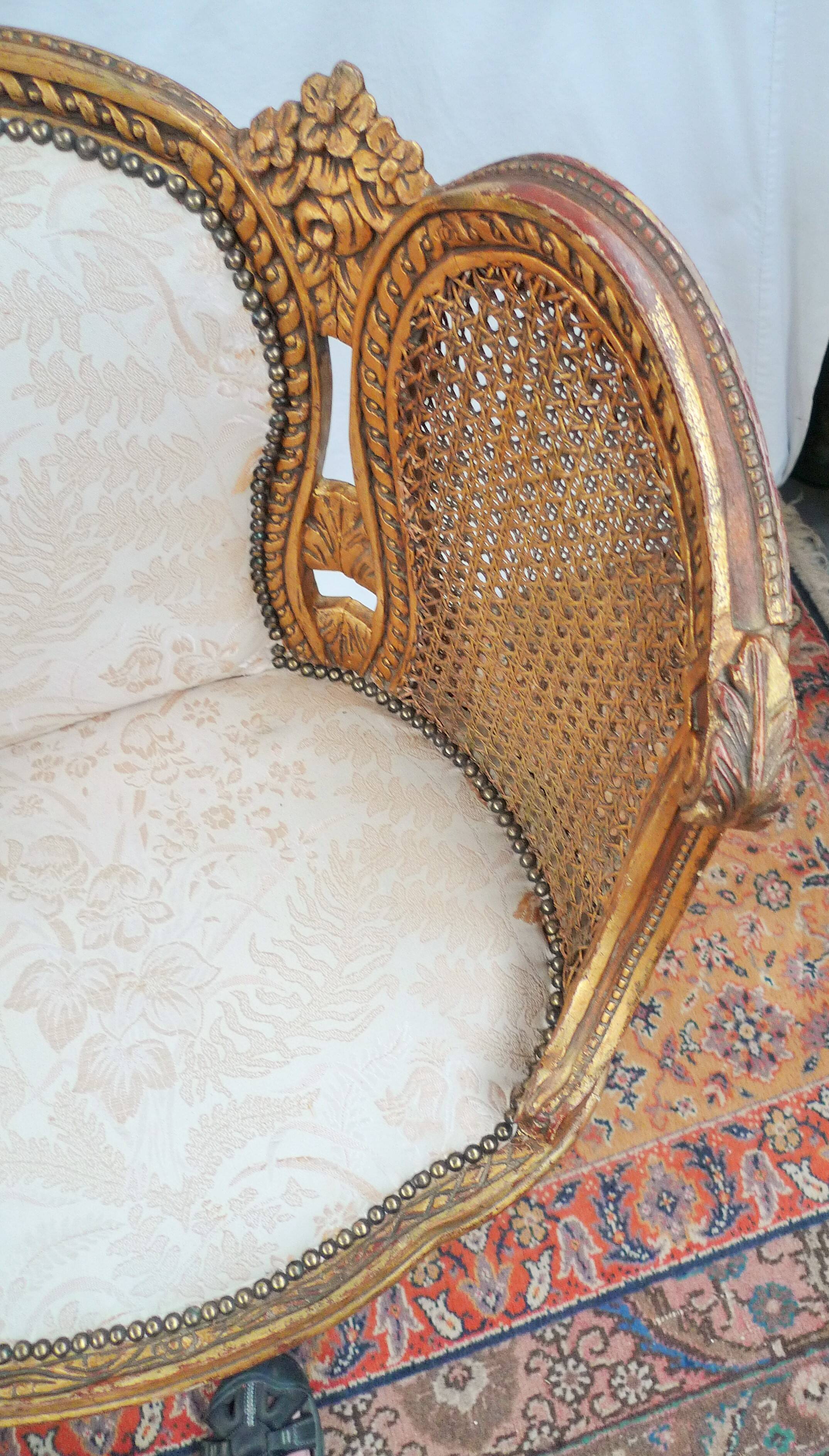 Paire de fauteuils corbeille