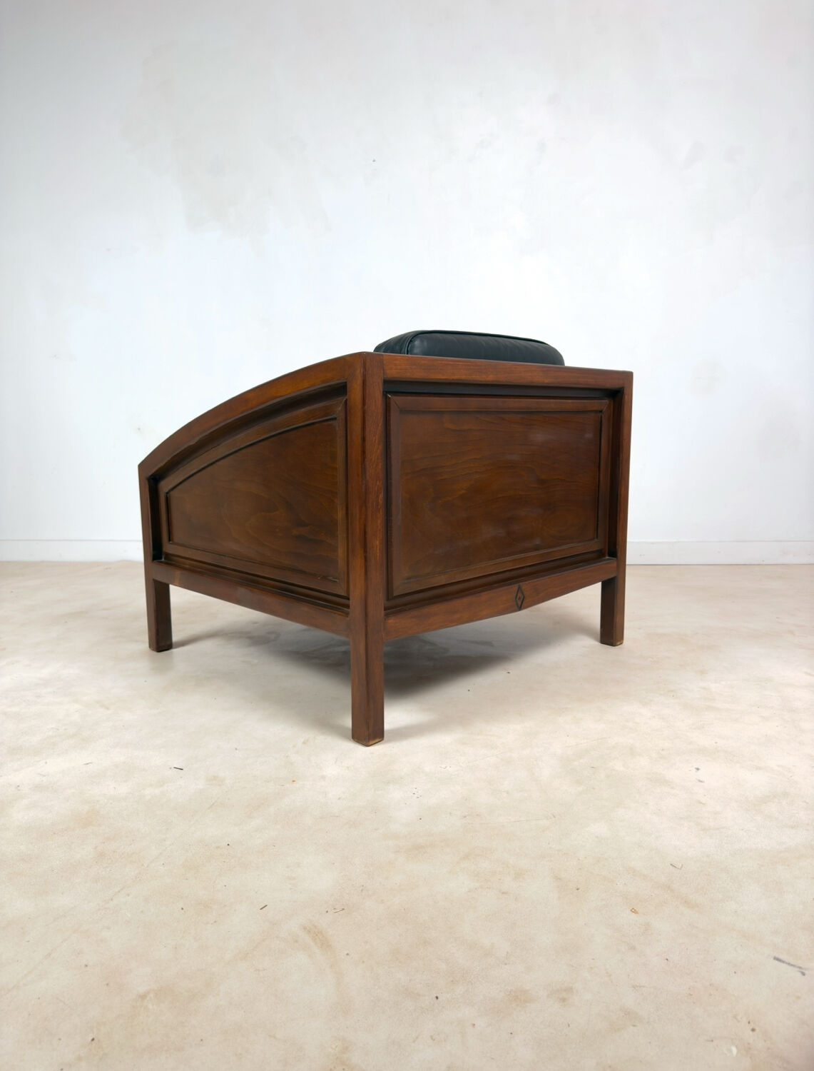 Armchair in the style of Tobia Scarpa