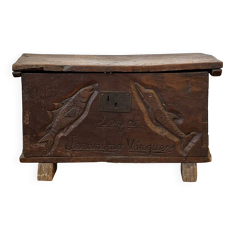 Old Spanish chest with a carved inscription — “I am from Jerónimo Vázquez”