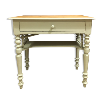 Toilet table