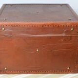 Old trunk of luxury Lavoet