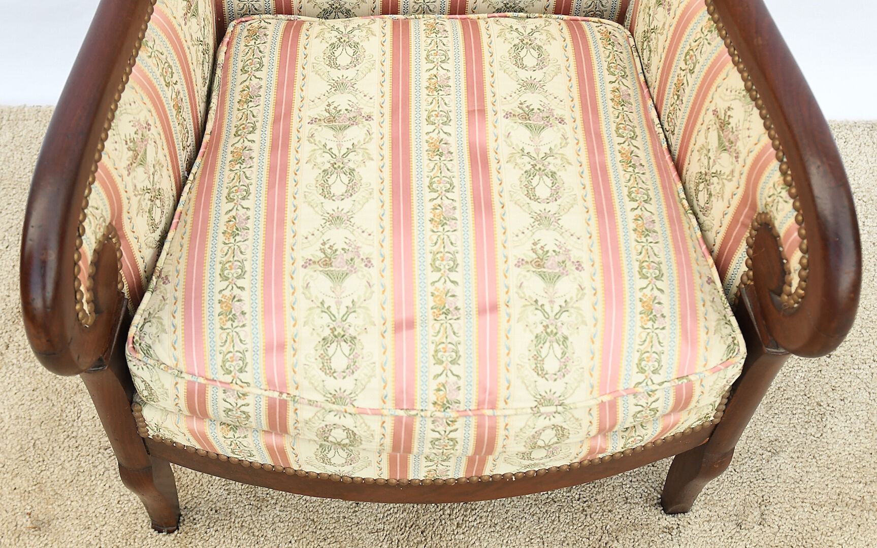 Fauteuil bergère de style Empire