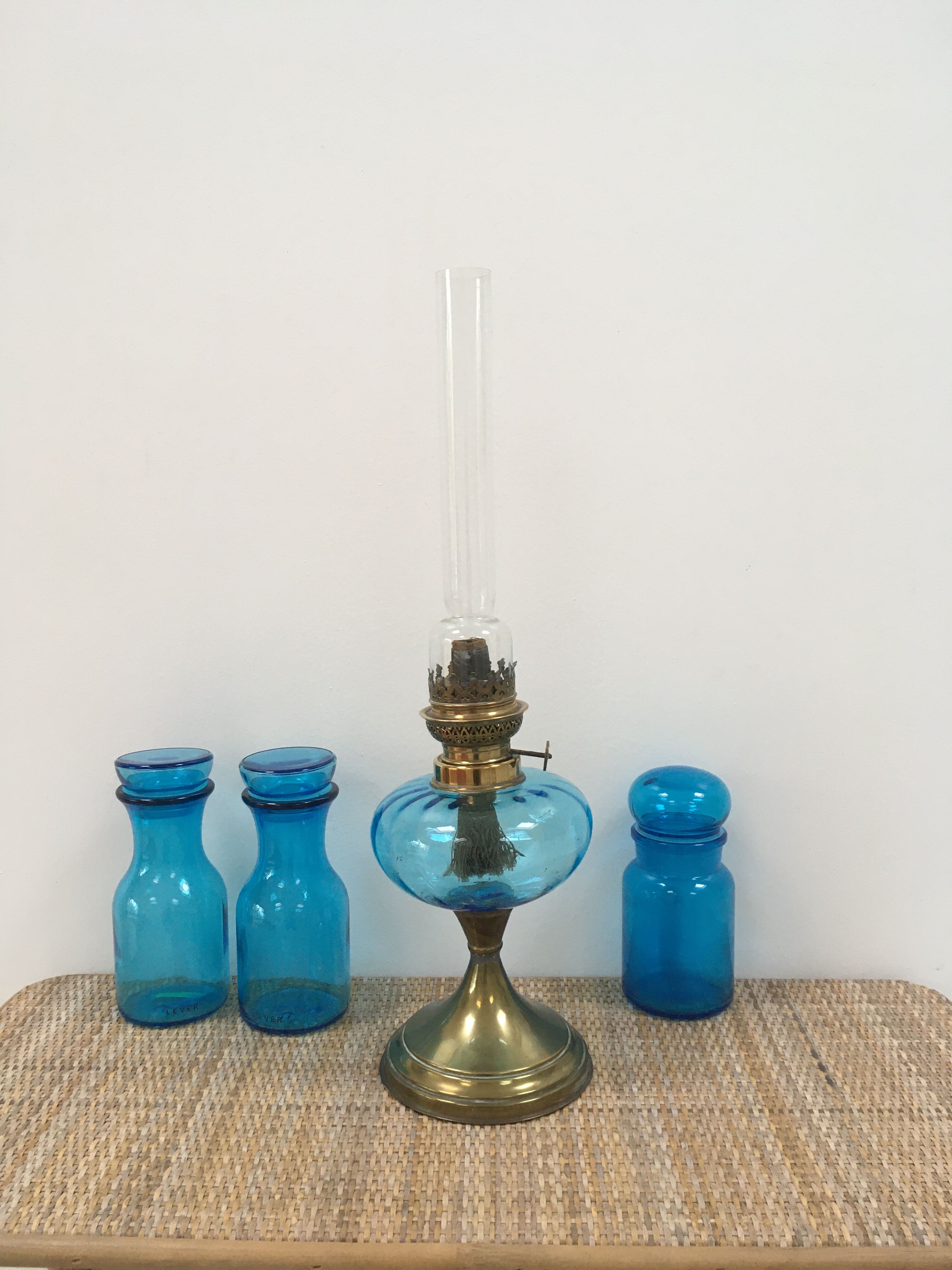 Oil lamp