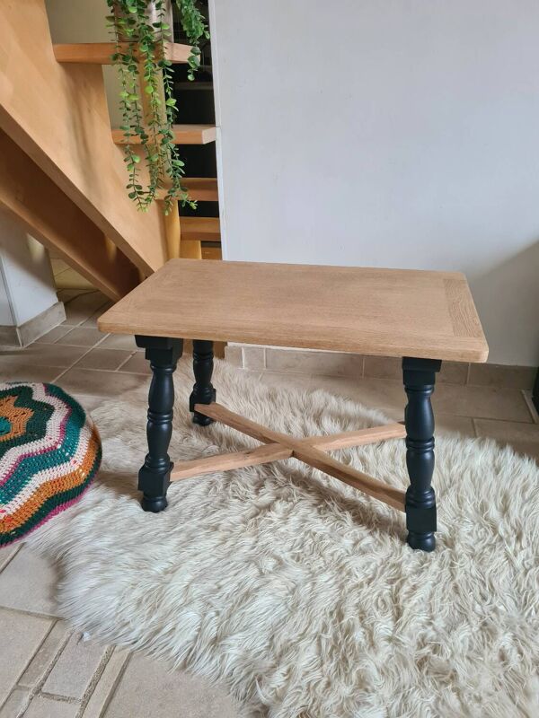 Table basse vintage chêne brut et noir