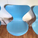 Fritz Hansen "series 7" butterfly chair